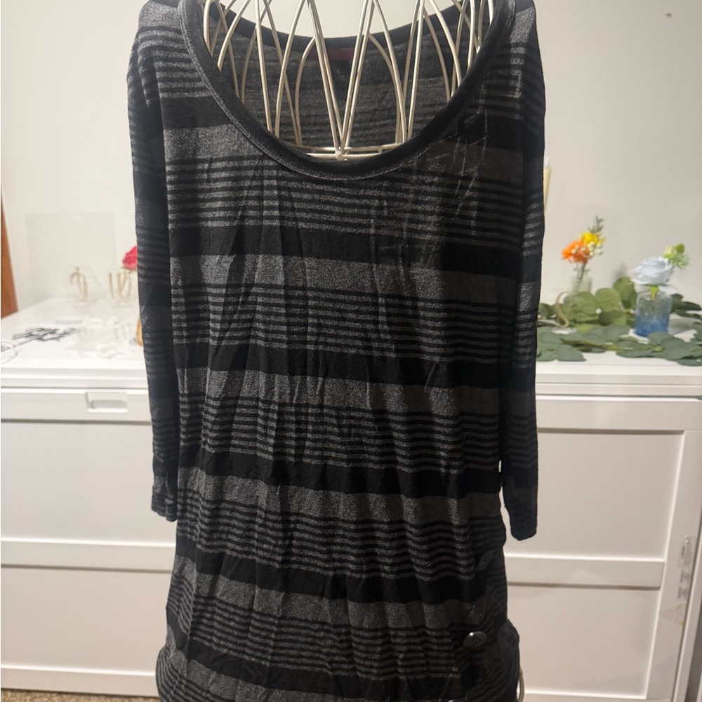 BKE Black and Gray Striped Long Sleeve Scoop Neck Top
